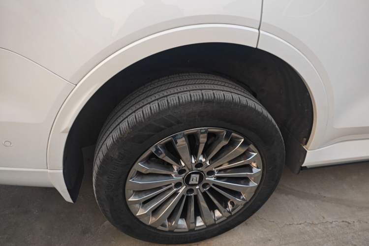 Used Tank 500 2023 3.0T Business Edition "Creation" Style 5 Seats Right Rear Wheel Hub