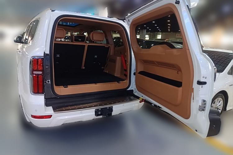Used Tank 500 2023 3.0T Sport Edition Realm-Setting 5-Seater Trunk