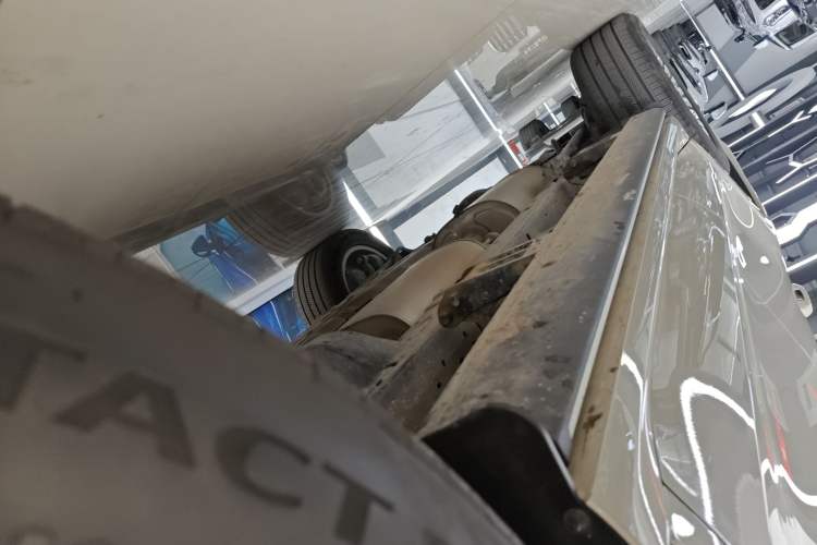 Used Tank 500 2023 3.0T Business Edition "Creation" Style 5 Seats Right Side Sill