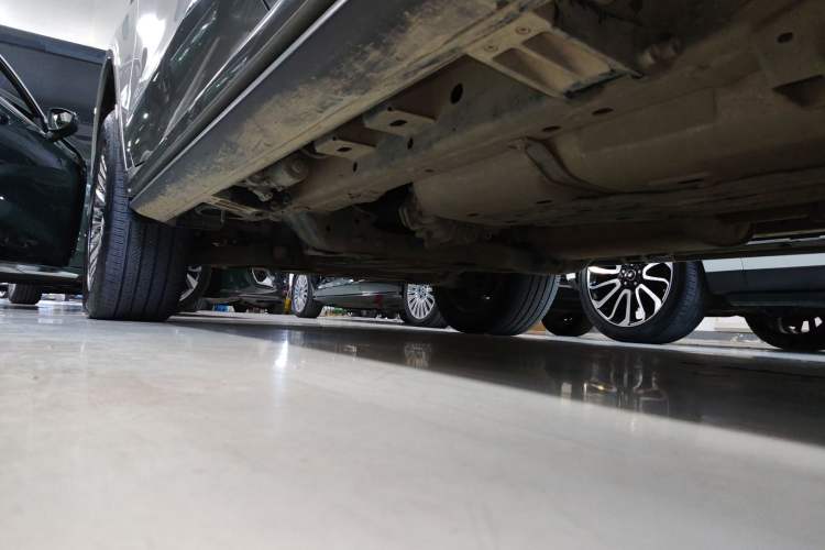 Used Tank 500 New Energy 2023 Hi4-T Left Side Sill