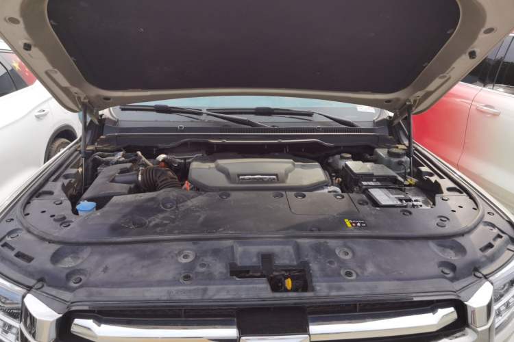 Used Tank 500 New Energy 2024 Hi4-T Engine Bay