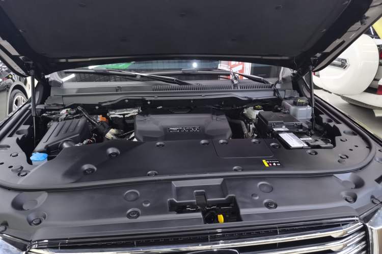 Used Tank 500 New Energy 2023 Hi4-T Engine Bay