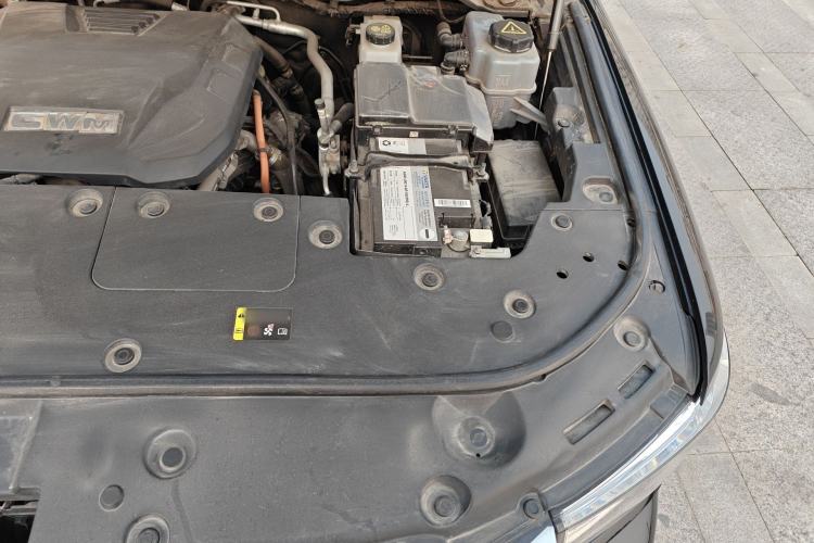 Used Tank 500 New Energy 2023 Hi4-T Engine Bay Left