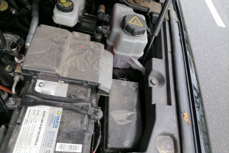 Used Tank 500 New Energy 2023 Hi4-T Engine Bay Left