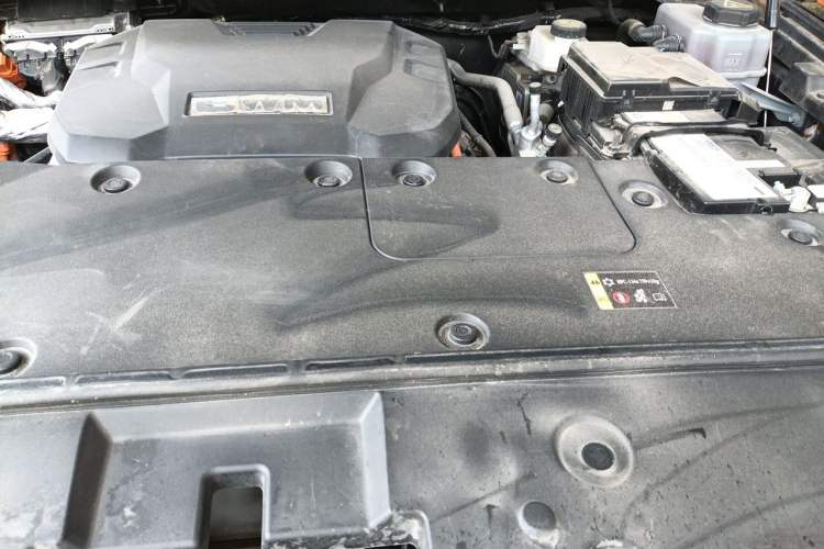 Used Tank 500 New Energy 2023 Hi4-T Engine Bay Left