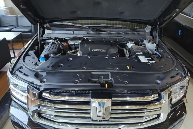 Used Tank 500 New Energy 2023 Hi4-T Engine Bay