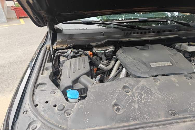 Used Tank 500 New Energy 2023 Hi4-T Engine Bay Right