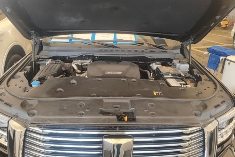 Used Tank 500 New Energy 2023 Hi4-T Engine Bay