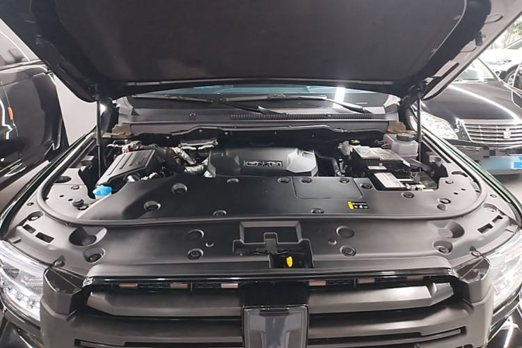 Used Tank 500 New Energy 2023 Hi4-T Engine Bay
