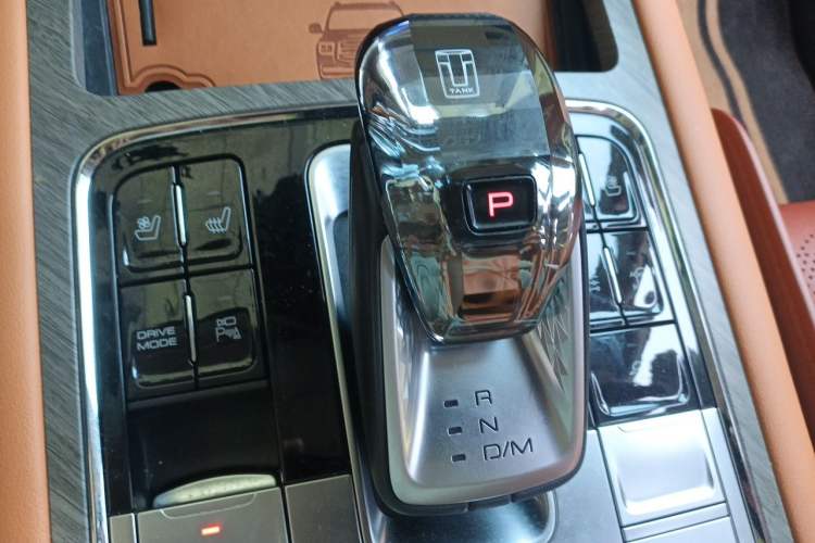 Used Tank 500 New Energy 2023 Hi4-T Gear Lever