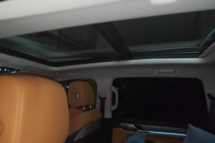 Used Tank 500 New Energy 2023 Hi4-T Headliner
