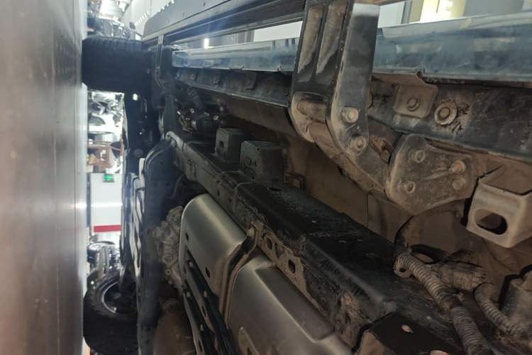 Used Tank 500 New Energy 2023 Hi4-T Left Side Sill