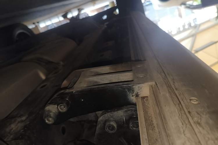 Used Tank 500 New Energy 2023 Hi4-T Left Side Sill
