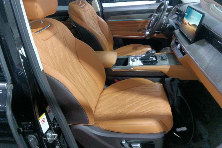 Used Tank 500 New Energy 2023 Hi4-T Right Front Seat