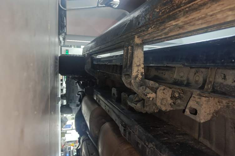 Used Tank 500 New Energy 2023 Hi4-T Right Side Sill