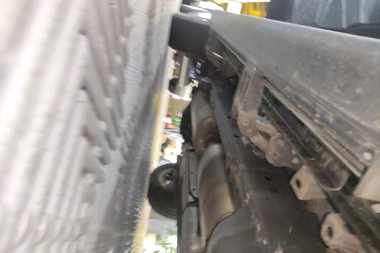 Used Tank 500 New Energy 2023 Hi4-T Right Side Sill