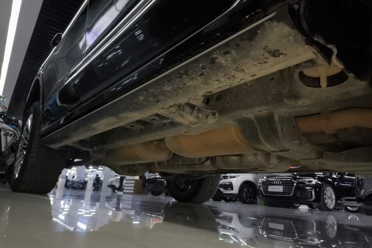 Used Tank 500 New Energy 2023 Hi4-T Right Side Sill