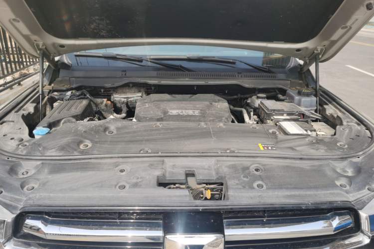 Used Tank 500 New Energy 2023 Hi4-T Engine Bay