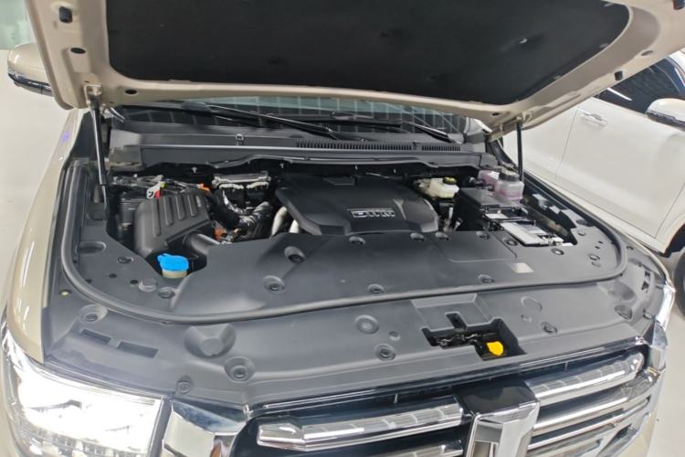 Used Tank 500 New Energy 2023 Hi4-T Engine Bay