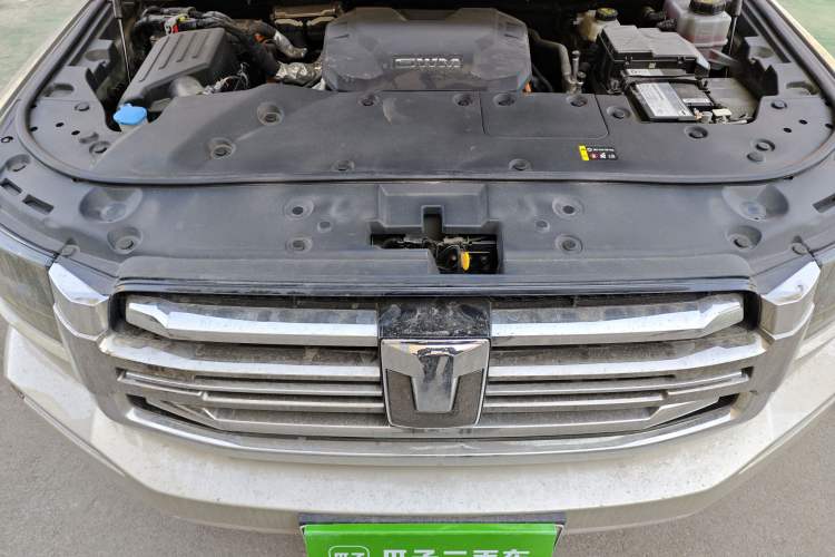 Used Tank 500 New Energy 2023 Hi4-T Engine Bay