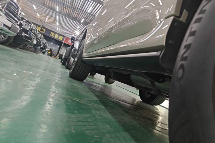 Used Tank 500 New Energy 2023 Hi4-T Left Side Sill