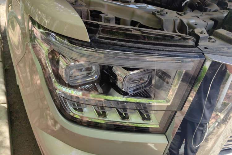 Used Tank 500 New Energy 2023 Hi4-T Right Front Headlight