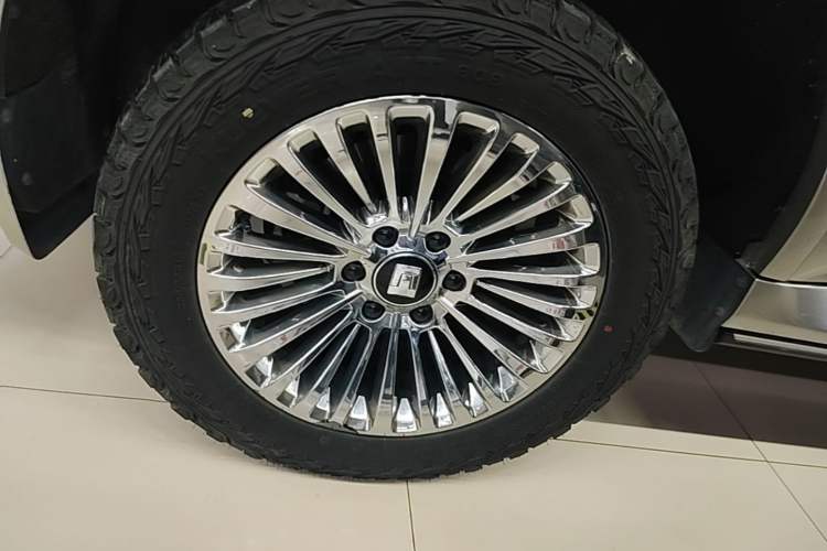 Used Tank 500 New Energy 2023 Hi4-T Right Rear Wheel Hub