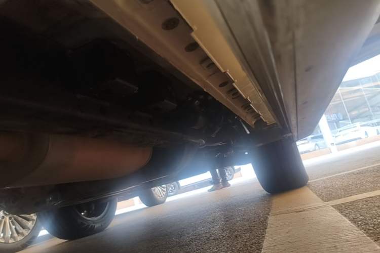 Used Tank 500 New Energy 2023 Hi4-T Right Side Sill