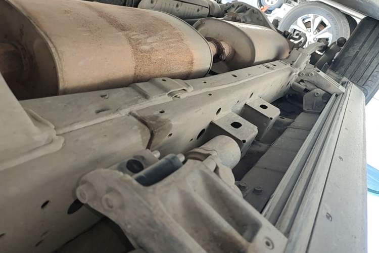 Used Tank 500 New Energy 2023 Hi4-T Right Side Sill