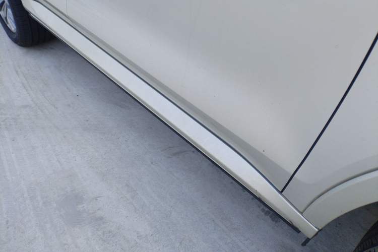 Used Tank 500 New Energy 2023 Hi4-T Right Side Sill