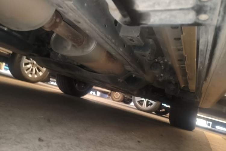 Used Tank 500 New Energy 2023 Hi4-T Right Side Sill