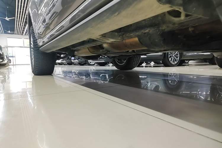 Used Tank 500 New Energy 2023 Hi4-T Right Side Sill