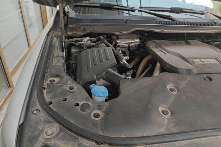 Used Tank 500 New Energy 2023 Hi4-T Engine Bay Right