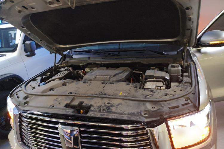 Used Tank 500 New Energy 2023 Hi4-T Engine Bay