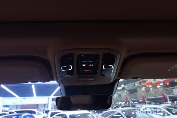 Used Tank 500 New Energy 2023 Hi4-T Headliner