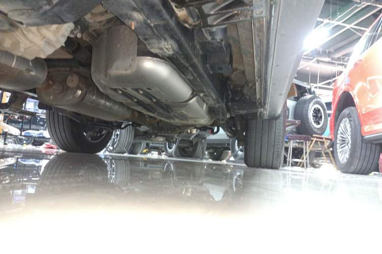 Used Tank 500 New Energy 2023 Hi4-T Left Side Sill