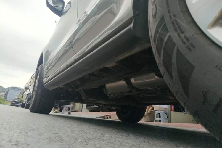 Used Tank 500 New Energy 2023 Hi4-T Left Side Sill