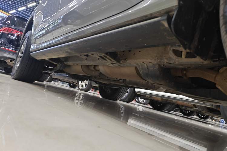 Used Tank 500 New Energy 2023 Hi4-T Right Side Sill