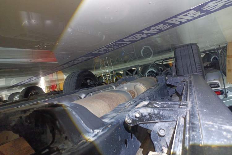 Used Tank 500 New Energy 2023 Hi4-T Right Side Sill