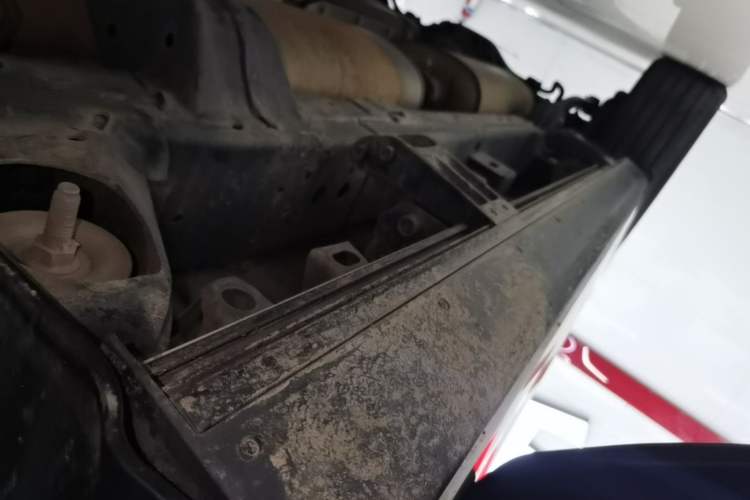 Used Tank 500 New Energy 2023 Hi4-T Right Side Sill