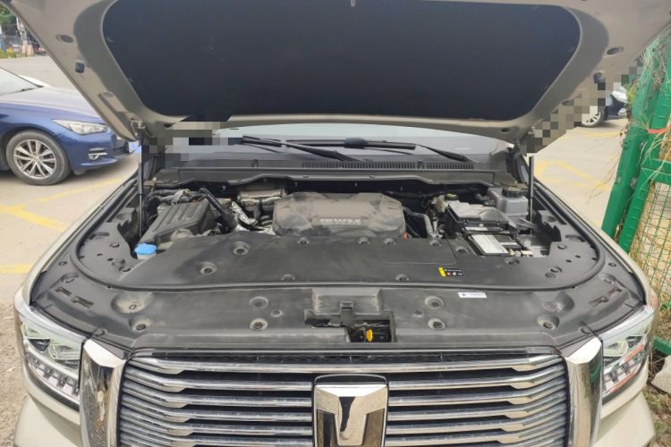 Used Tank 500 New Energy 2023 Hi4-T Engine Bay