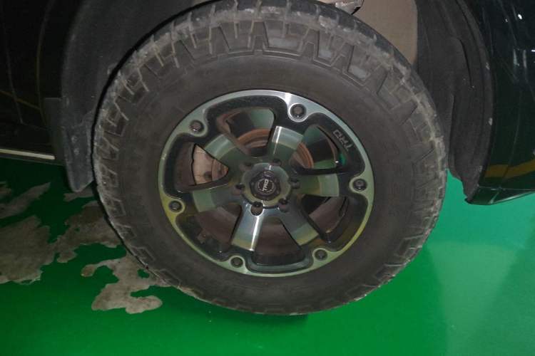 Used Tank 500 New Energy 2023 Hi4-T Right Front Wheel Hub