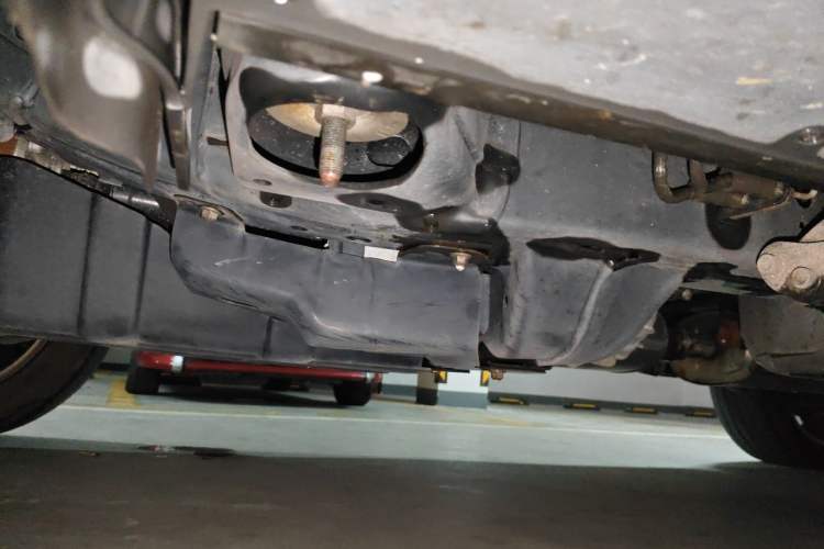 Used Tank 500 New Energy 2023 Hi4-T Chassis Front Left