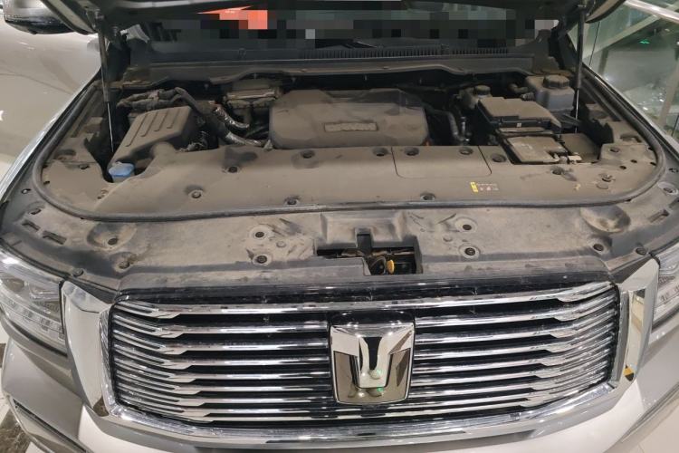 Used Tank 500 New Energy 2023 Hi4-T Engine Bay