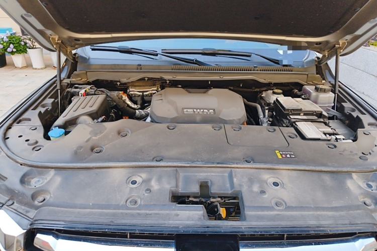 Used Tank 500 New Energy 2023 Hi4-T Engine Bay