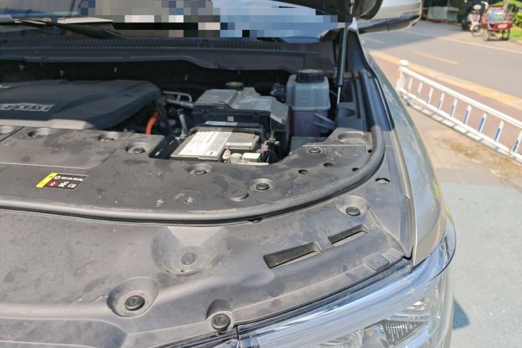 Used Tank 500 New Energy 2023 Hi4-T Engine Bay Left