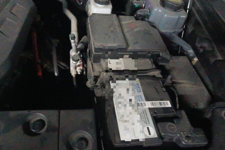 Used Tank 500 New Energy 2023 Hi4-T Engine Bay Left