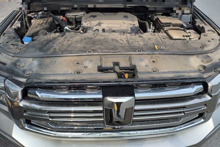 Used Tank 500 New Energy 2023 Hi4-T Engine Bay