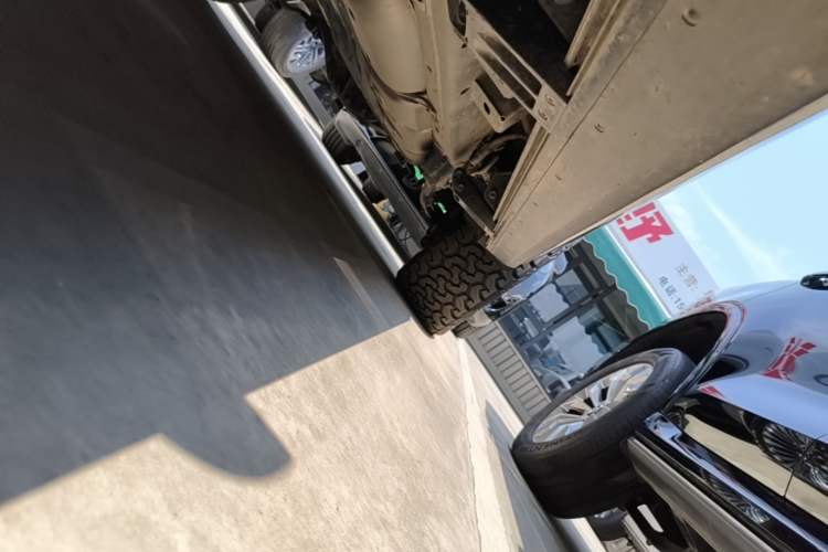 Used Tank 500 New Energy 2023 Hi4-T Left Side Sill