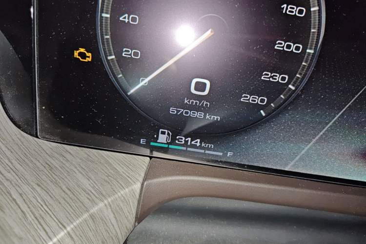 Used Tank 500 New Energy 2023 Hi4-T Odometer Close Up